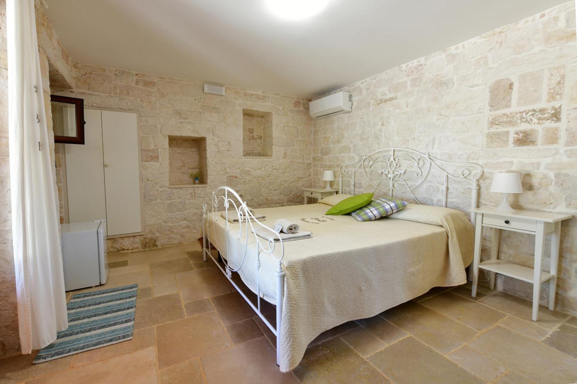 Standard Double Room,1765884544:JPEG
